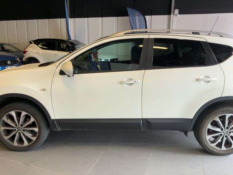 Nissan Qashqai 1.6 dCi Tekna 4x4 2012 – снимка 4