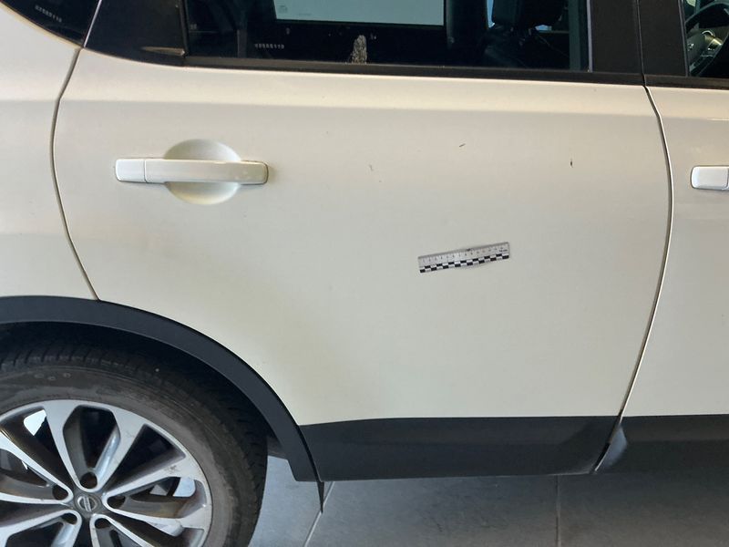 Nissan Qashqai 1.6 dCi Tekna 4x4 2012 – снимка 24