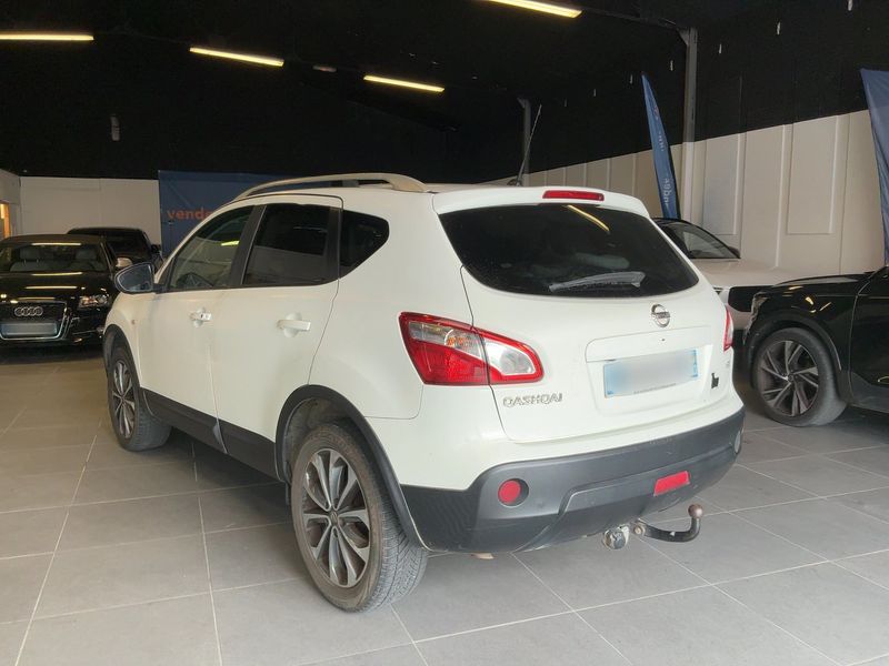 Nissan Qashqai 1.6 dCi Tekna 4x4 2012 – снимка 6