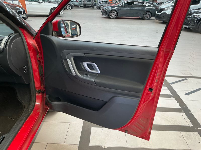 Skoda Fabia 1.4 Ambiente 2009 – снимка 27