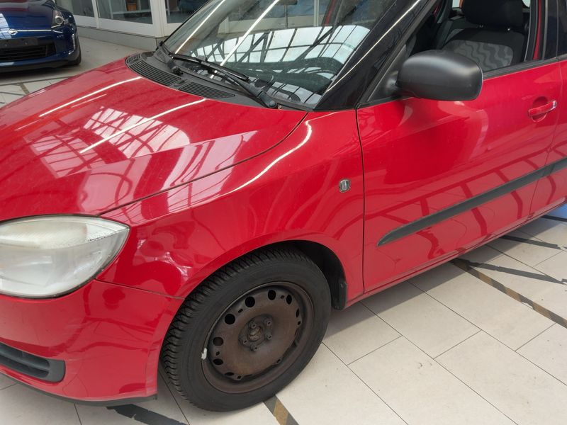 Skoda Fabia 1.4 Ambiente 2009 – снимка 2