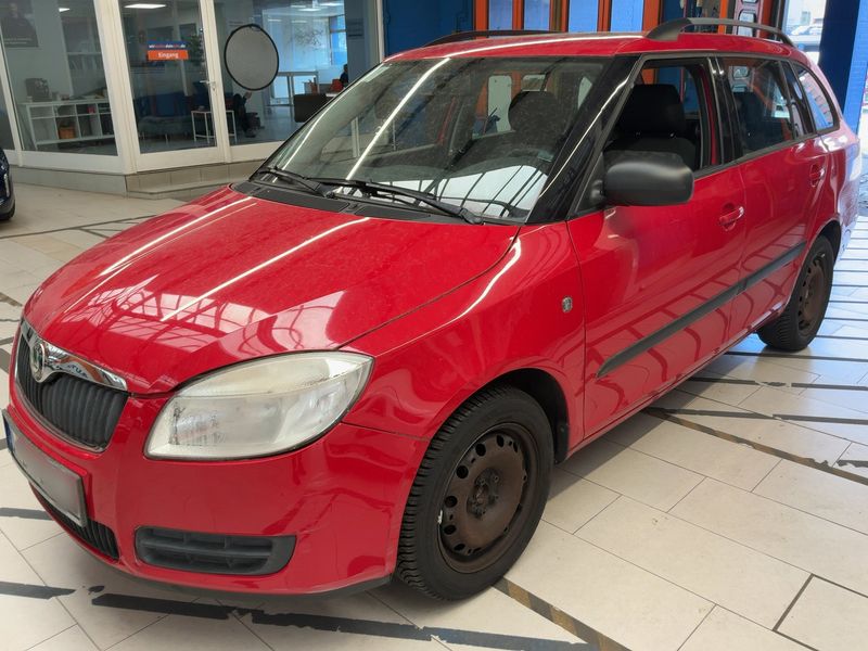Skoda Fabia 1.4 Ambiente 2009 – снимка 1