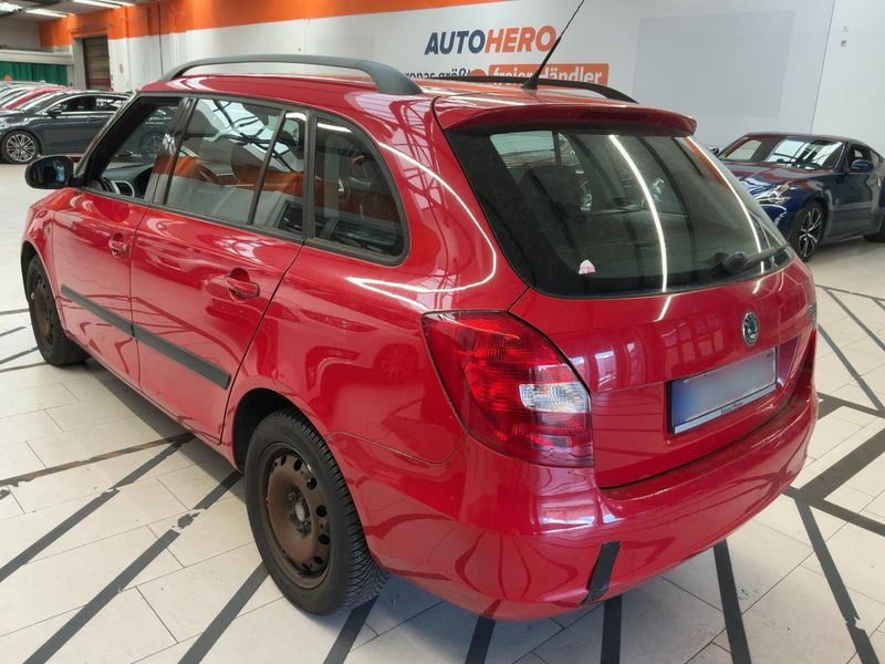 Skoda Fabia 1.4 Ambiente 2009 – снимка 6