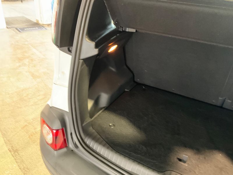 Citroen C3 Picasso 1.4 VTi Advance 2015 – снимка 32