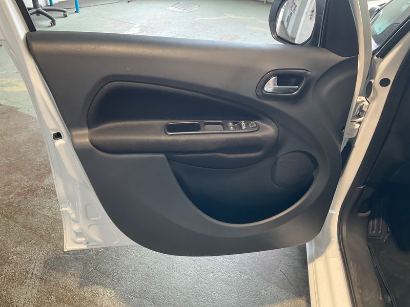 Citroen C3 Picasso 1.4 VTi Advance 2015 – снимка 29