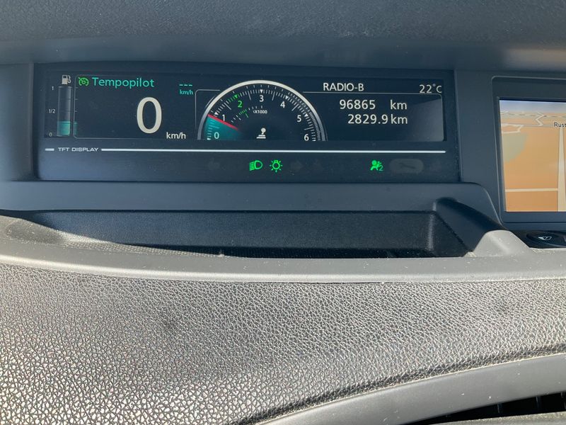 Renault Grand Scenic 1.6 dCi Grand Limited 2015 – снимка 19