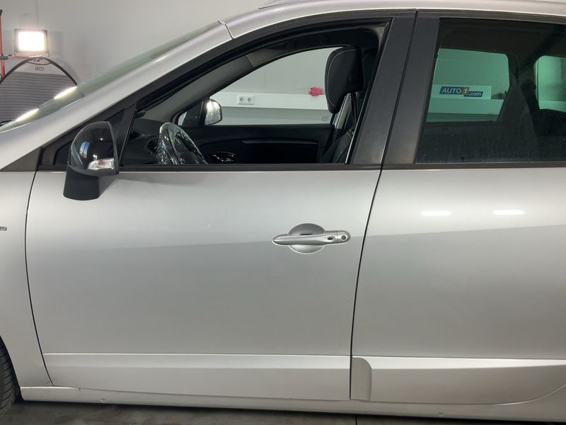 Renault Grand Scenic 1.6 dCi Grand Limited 2015 – снимка 4