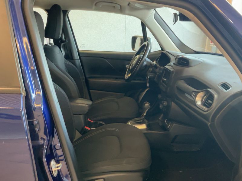 Jeep Renegade 1.6 M-Jet Limited FWD 2019 – снимка 16