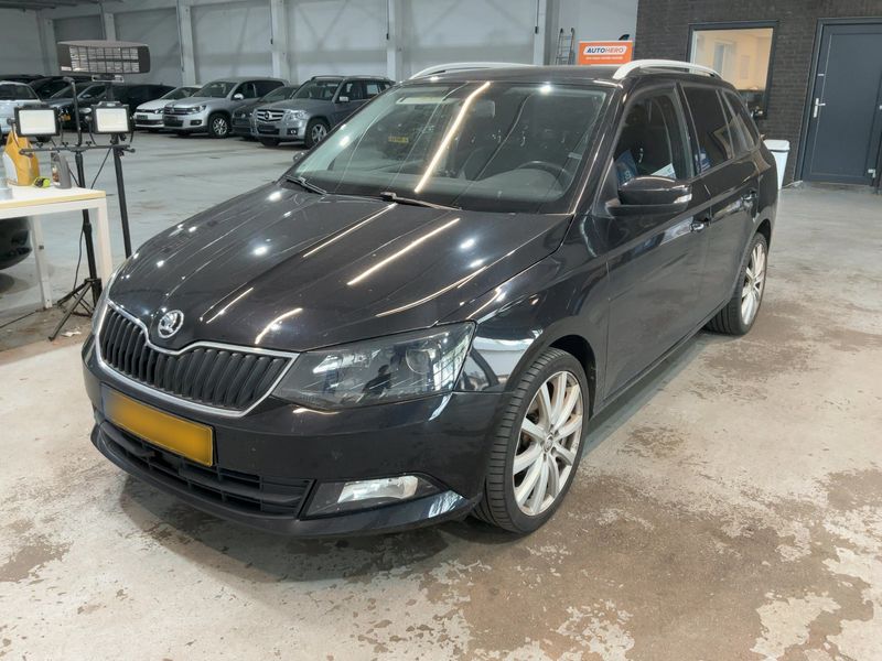 Skoda Fabia 1.2 TSI Ambition 2017 – снимка 1