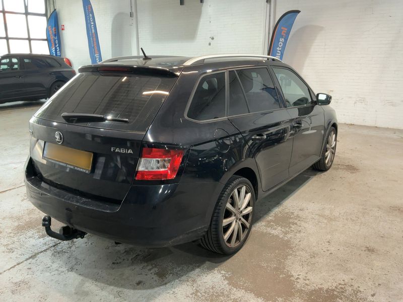 Skoda Fabia 1.2 TSI Ambition 2017 – снимка 8