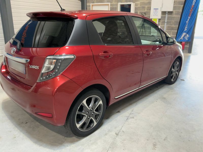 Toyota Yaris 1.4 D-4D Dynamic 2014 – снимка 8