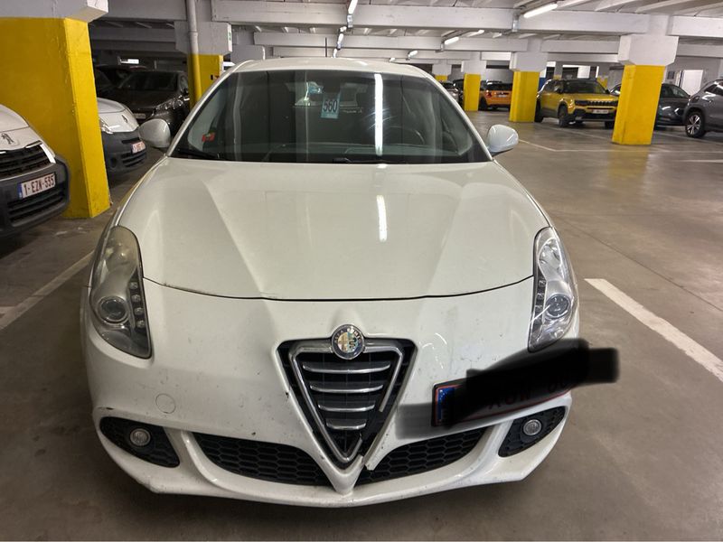 Alfa Romeo Giulietta 1.6 JTDM Turismo 2011 – снимка 7