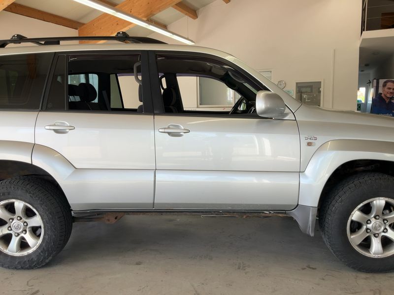 Toyota Land Cruiser 3.0 D-4D 2007 – снимка 10