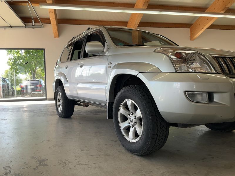 Toyota Land Cruiser 3.0 D-4D 2007 – снимка 12
