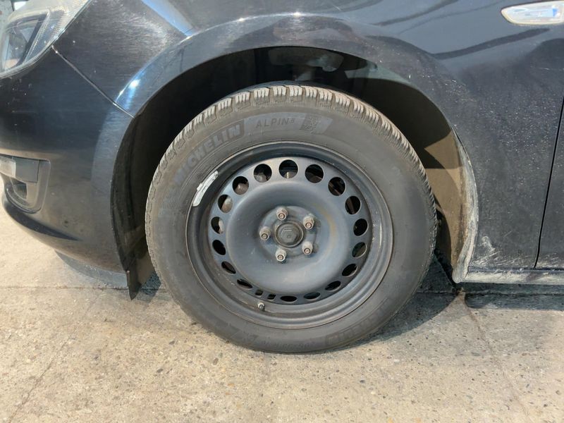 Opel Astra 1.4 Turbo Style 2015 – снимка 3