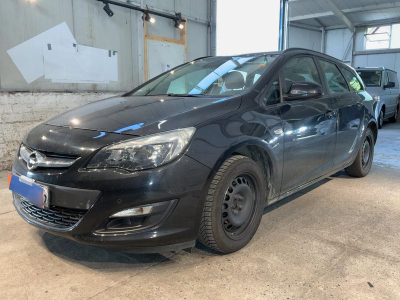 Opel Astra 1.4 Turbo Style 2015 – снимка 1