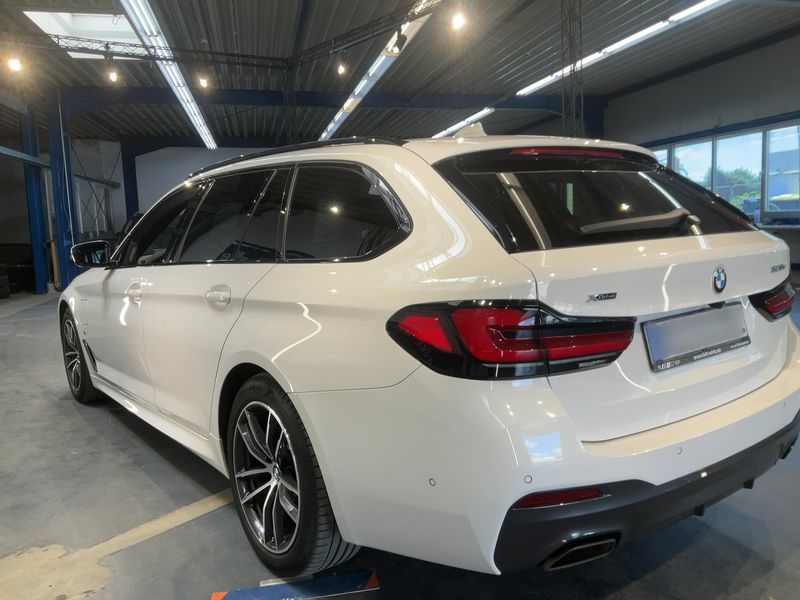 BMW 5er 530e xDrive M Sport 2021 – снимка 6