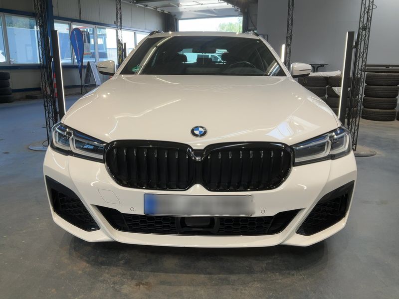 BMW 5er 530e xDrive M Sport 2021 – снимка 14