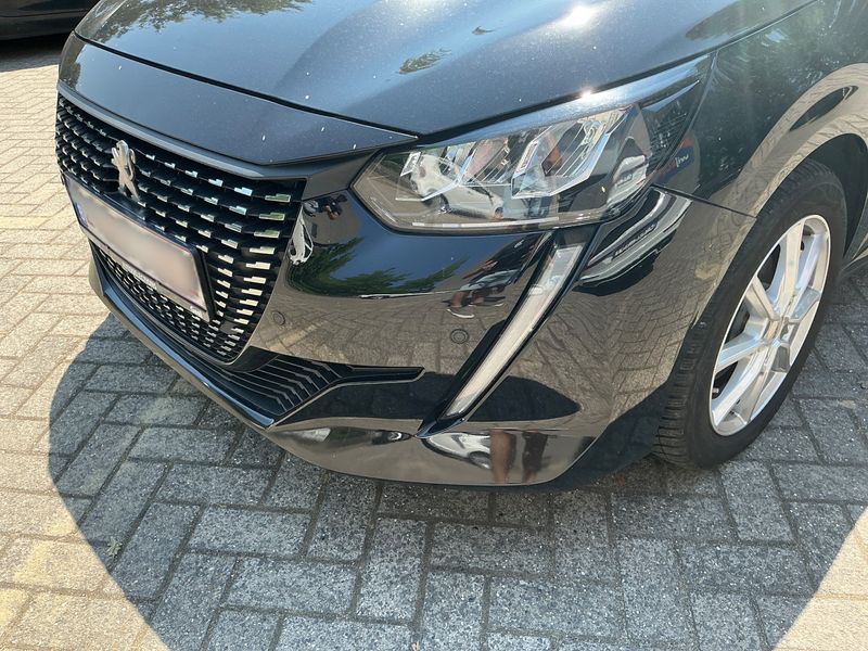 Peugeot 208 1.2 PureTech Allure 2021 – снимка 28