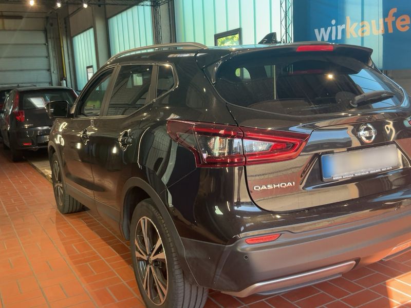 Nissan Qashqai 1.3 DIG-T N-Connecta 2020 – снимка 6