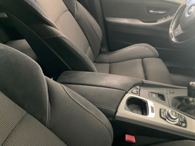 BMW 5er 525d 2011 – снимка 29