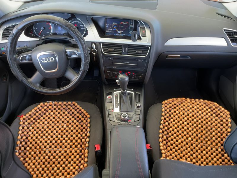 Audi A4 2.0 TDI 2009 – снимка 12