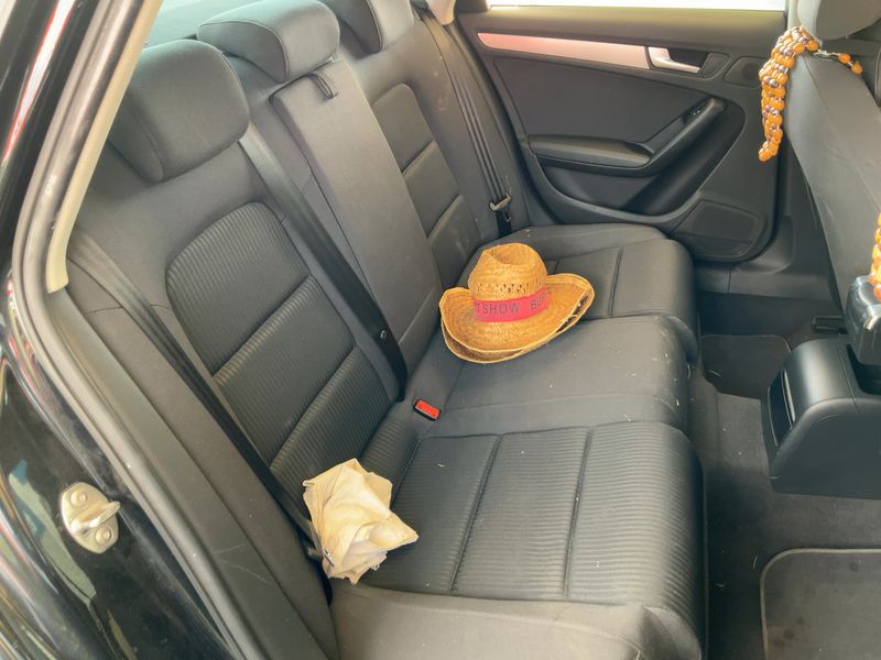 Audi A4 2.0 TDI 2009 – снимка 14