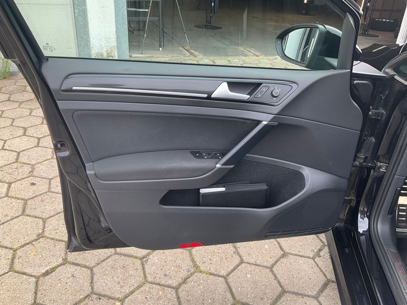 Volkswagen Golf VII 2.0 TSI GTI BlueMotion Tech 2015 – снимка 29