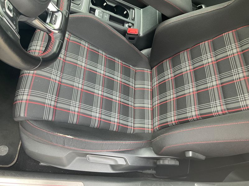 Volkswagen Golf VII 2.0 TSI GTI BlueMotion Tech 2015 – снимка 39