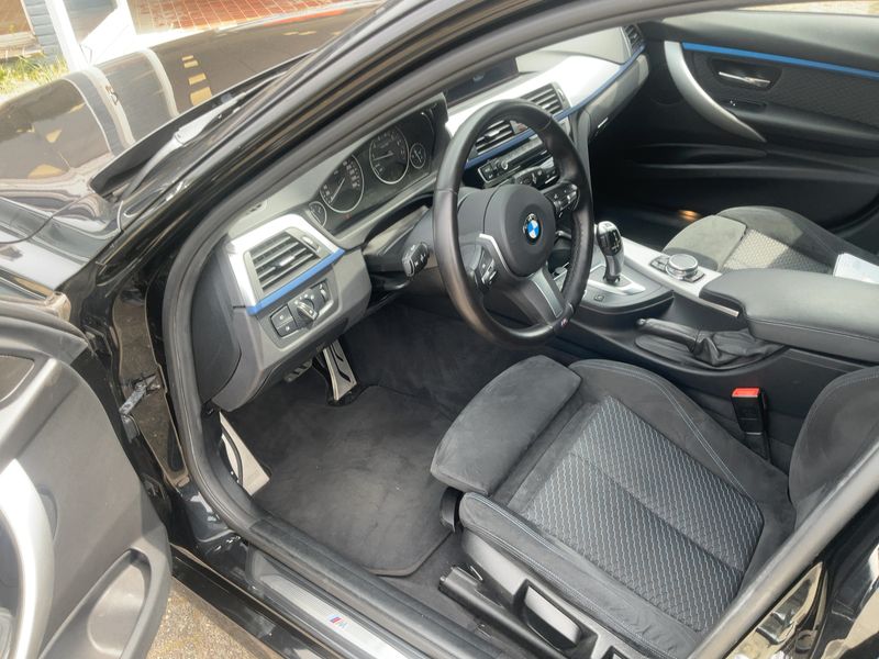 BMW 3er 330i xDrive M Sport 2015 – снимка 16