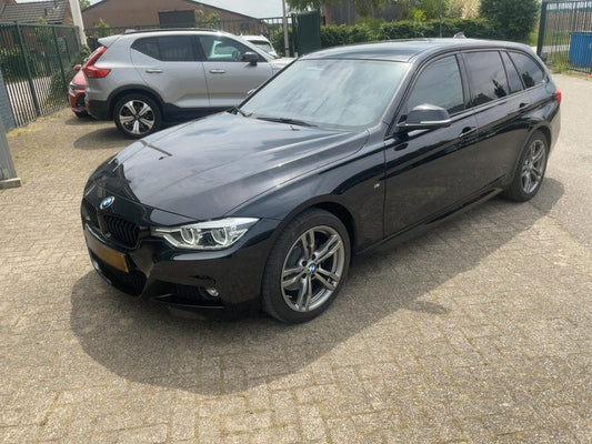 BMW 3er 330i xDrive M Sport 2015 – снимка 1