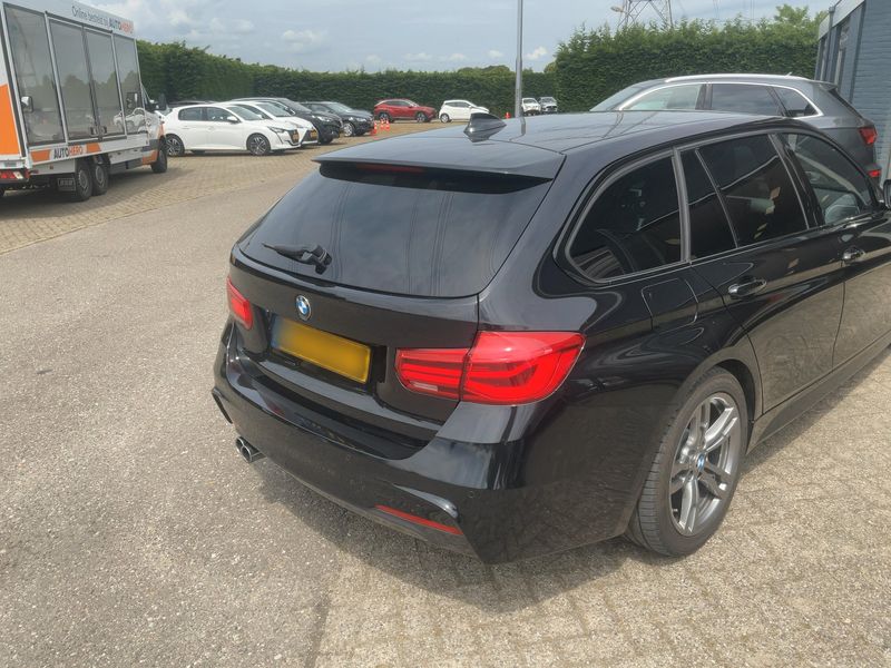 BMW 3er 330i xDrive M Sport 2015 – снимка 8