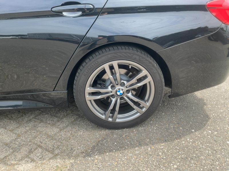 BMW 3er 330i xDrive M Sport 2015 – снимка 5