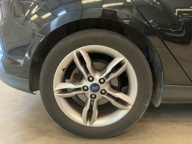 Ford Focus 1.0 EcoBoost Titanium 2013 – снимка 9