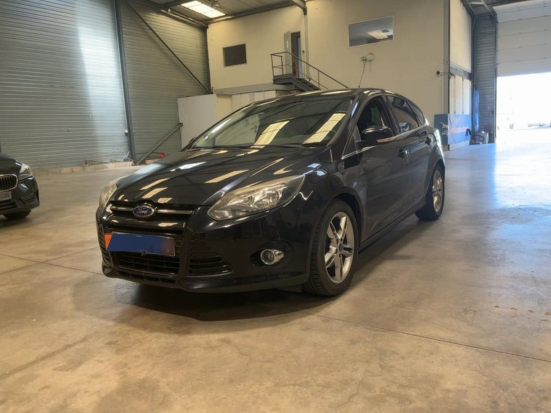 Ford Focus 1.0 EcoBoost Titanium 2013 – снимка 1