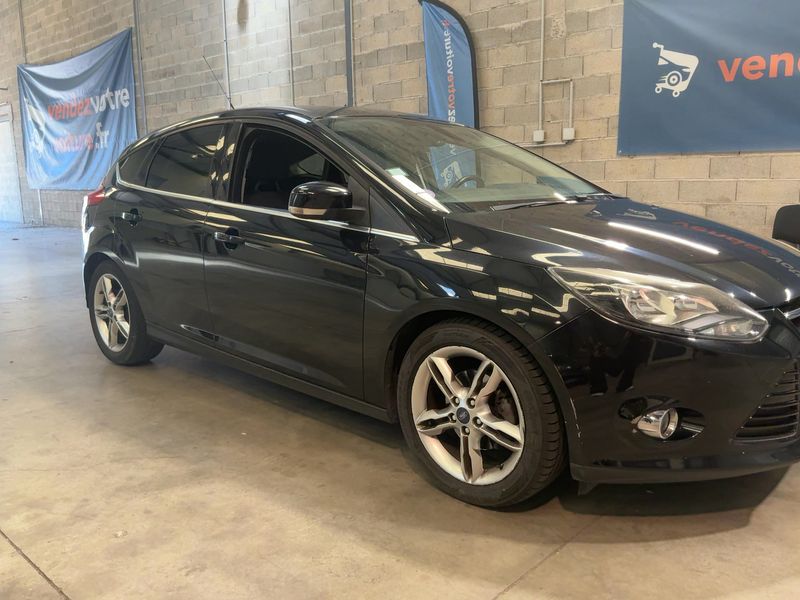 Ford Focus 1.0 EcoBoost Titanium 2013 – снимка 12