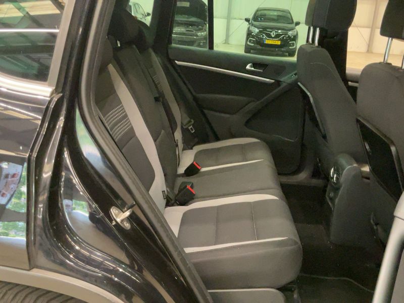 Volkswagen Tiguan 2.0 TSI Life 4Motion 2013 – снимка 19