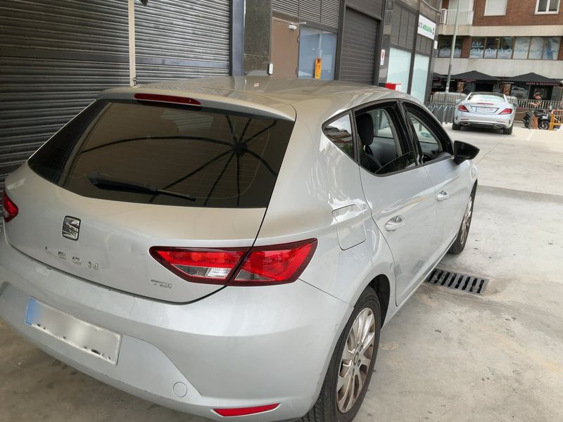 Seat Leon 1.6 TDI Style 2016 – снимка 8