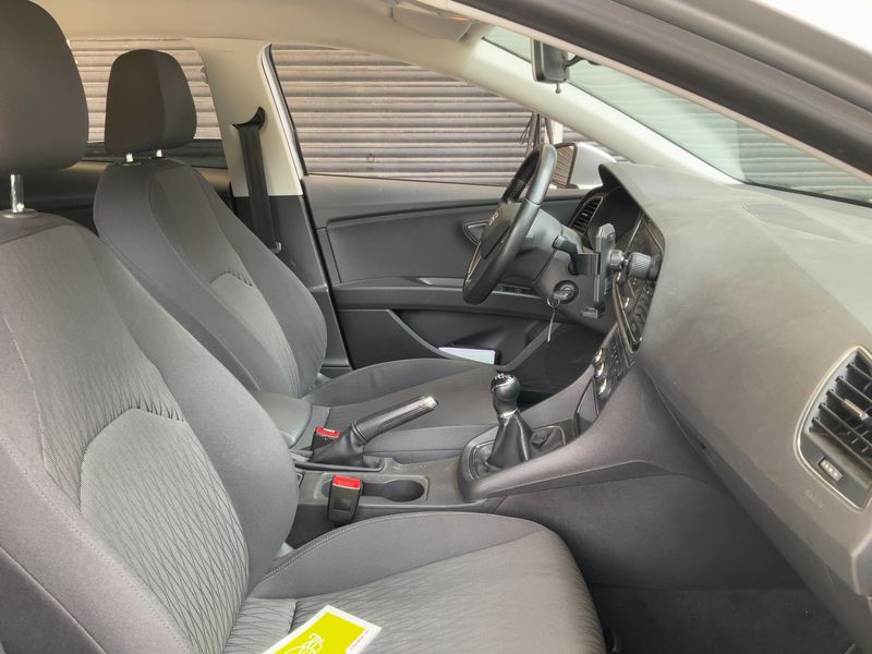 Seat Leon 1.6 TDI Style 2016 – снимка 16