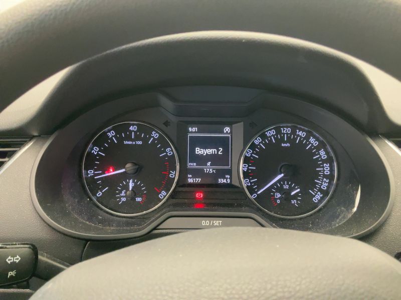 Skoda Octavia 1.4 TSI Ambition 2015 – снимка 19
