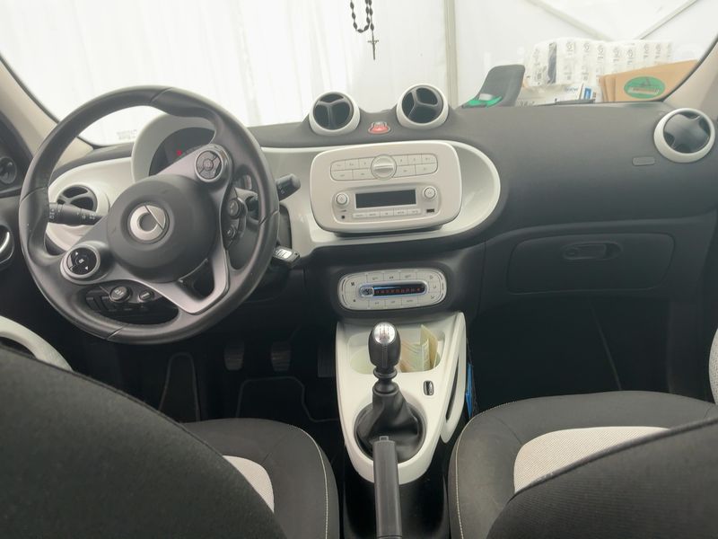 Smart forfour 0.9 Turbo Basis passion 2017 – снимка 17