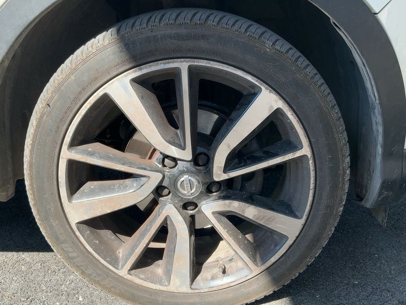 Nissan Qashqai 1.6 dCi Tekna 2014 – снимка 11