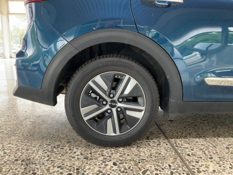 Kia Niro 1.6 Plug-in Hybrid Vision 2022 – снимка 9