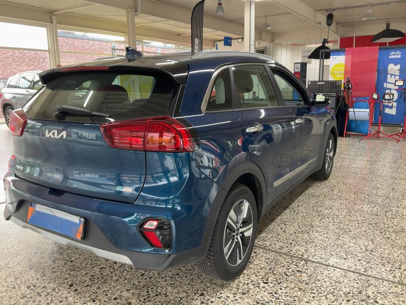 Kia Niro 1.6 Plug-in Hybrid Vision 2022 – снимка 8