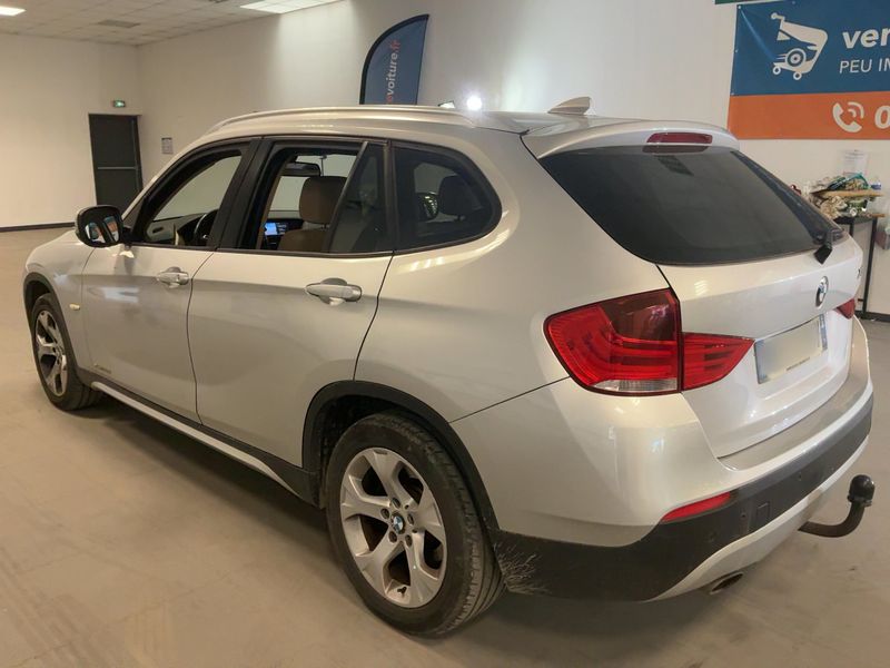 BMW X1 xDrive 20d Luxe 2010 – снимка 6