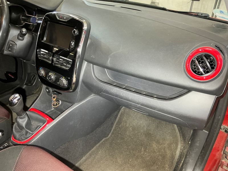 Renault Clio 0.9 Energy Dynamique 2013 – снимка 27