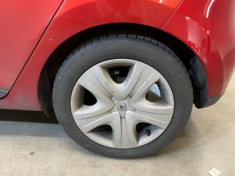Renault Clio 0.9 Energy Dynamique 2013 – снимка 5