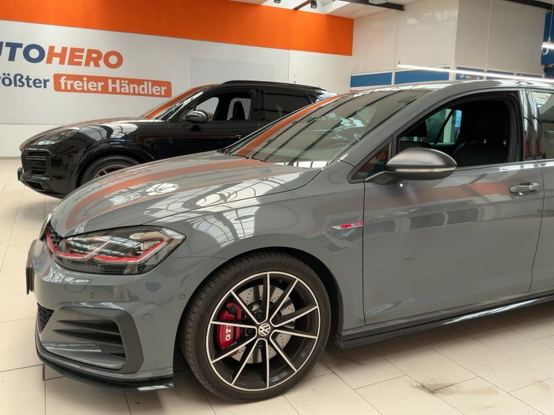 Volkswagen Golf VII 2.0 TSI GTI TCR 2019 – снимка 2