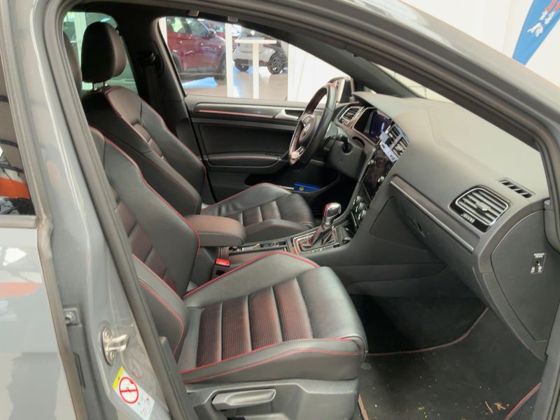 Volkswagen Golf VII 2.0 TSI GTI TCR 2019 – снимка 16