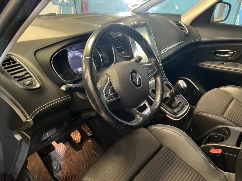 Renault Scenic 1.3 TCe BOSE-Edition 2019 – снимка 31